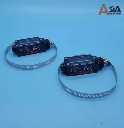 Phụ kiện thang máy asia 16