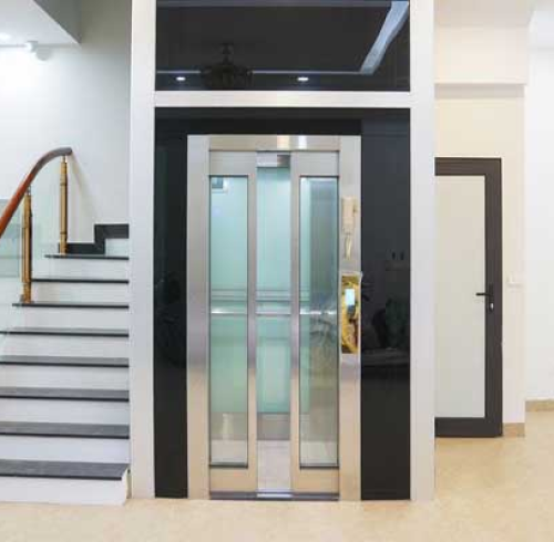 Doanh nghiệp sản xuất thang máy thủy lực với tin tức 2024