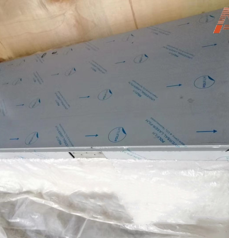 Cửa thô thang máy thuỷ lực Asia