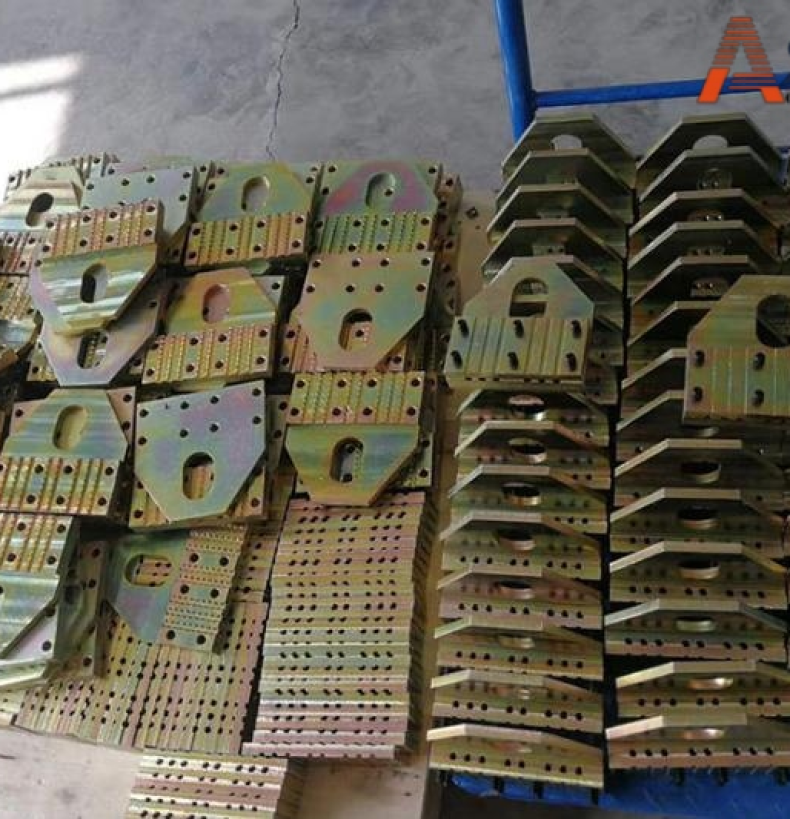 Phụ kiện thang máy asia 7