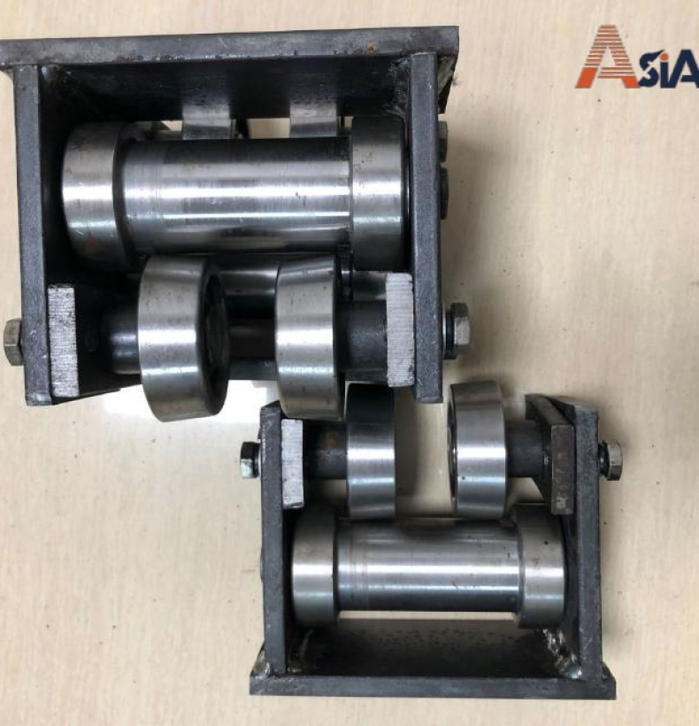 Ray bản lề thang máy